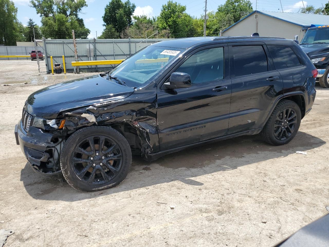 JEEP GRAND CHEROKEE LAREDO