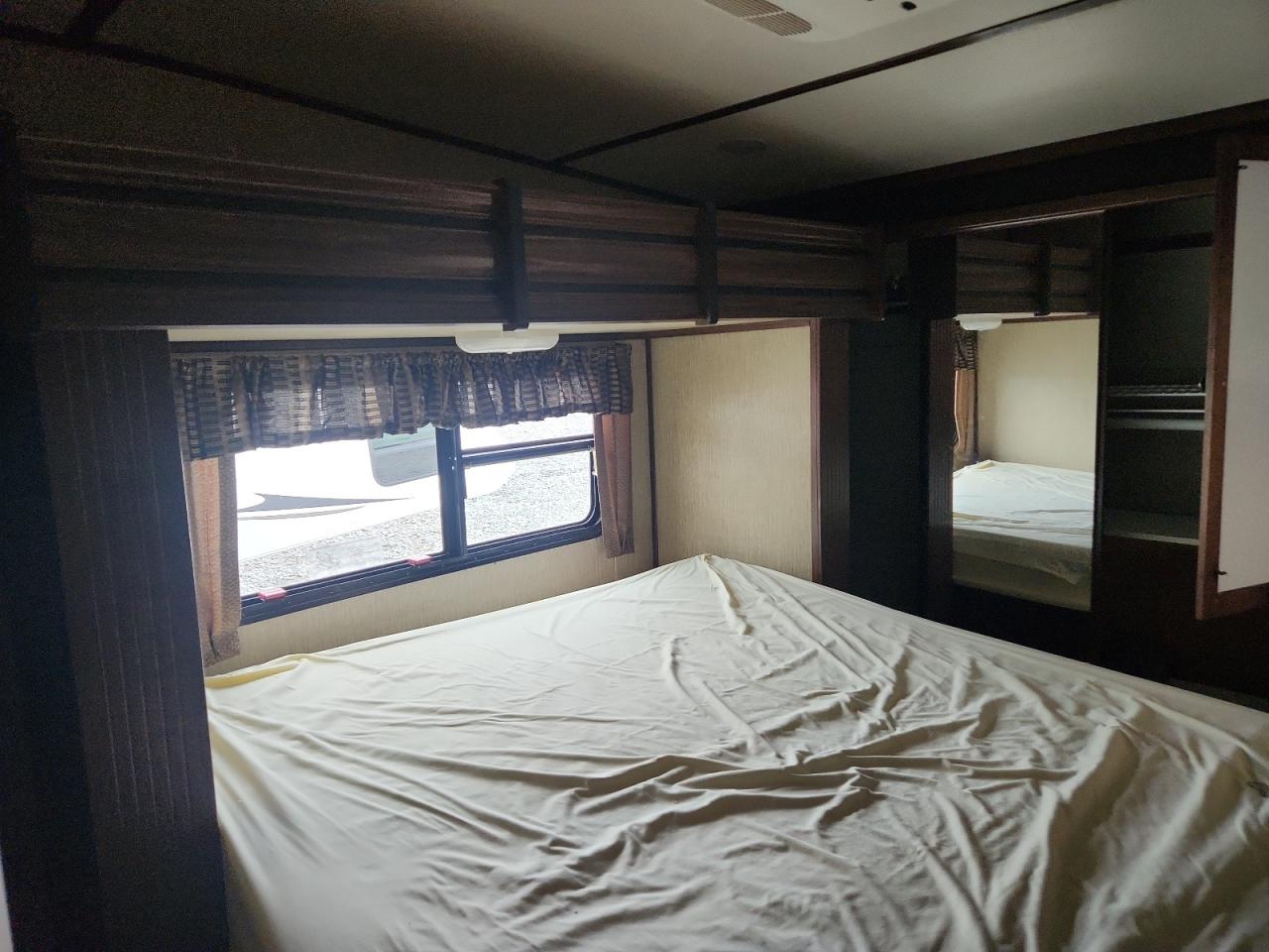 Lot #3196999217 2016 KEYSTONE RV SPRINGDALE