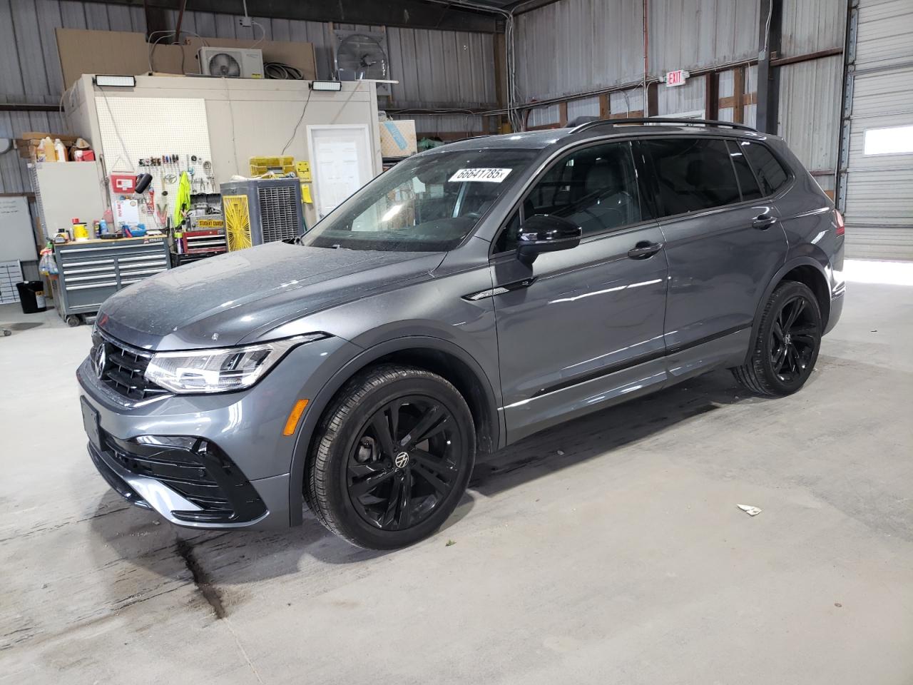  Salvage Volkswagen Tiguan