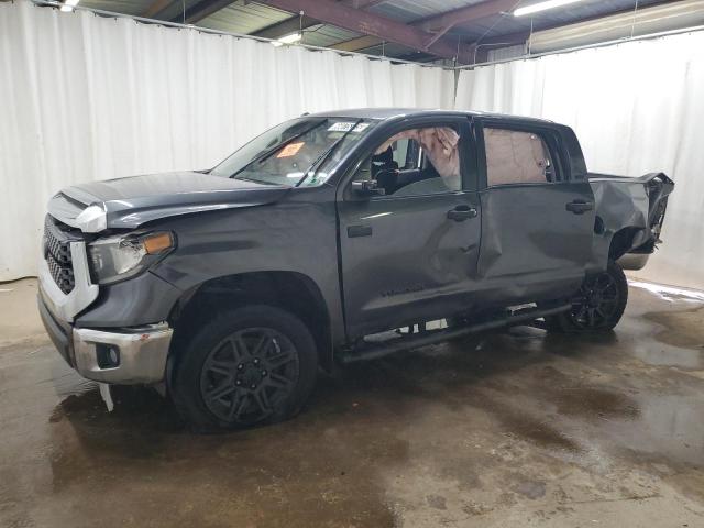 2019 TOYOTA TUNDRA CREWMAX SR5 5TFEY5F19KX250763