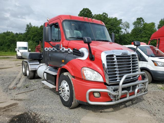 Global Auto Auctions: 2016 FREIGHTLINER CASCADIA 1