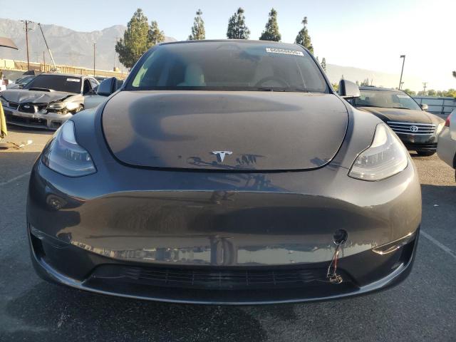 2024 TESLA MODEL Y 7SAYGDEE3RF066375