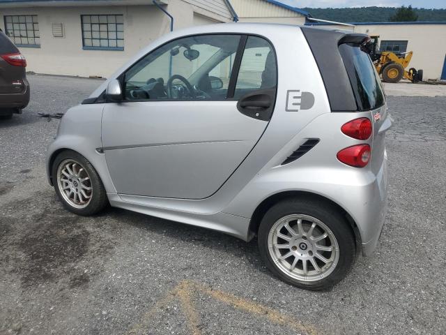SMART FORTWO 2013 silver  electric WMEEJ9AA7DK710846 photo #3
