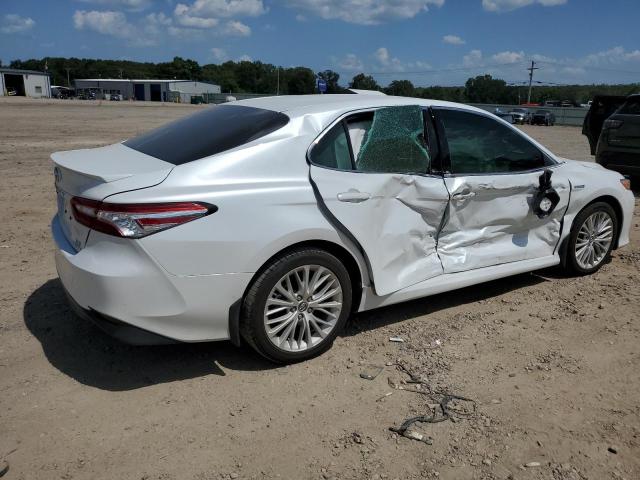 2018 TOYOTA CAMRY HYBRID 4T1B21HK9JU007825