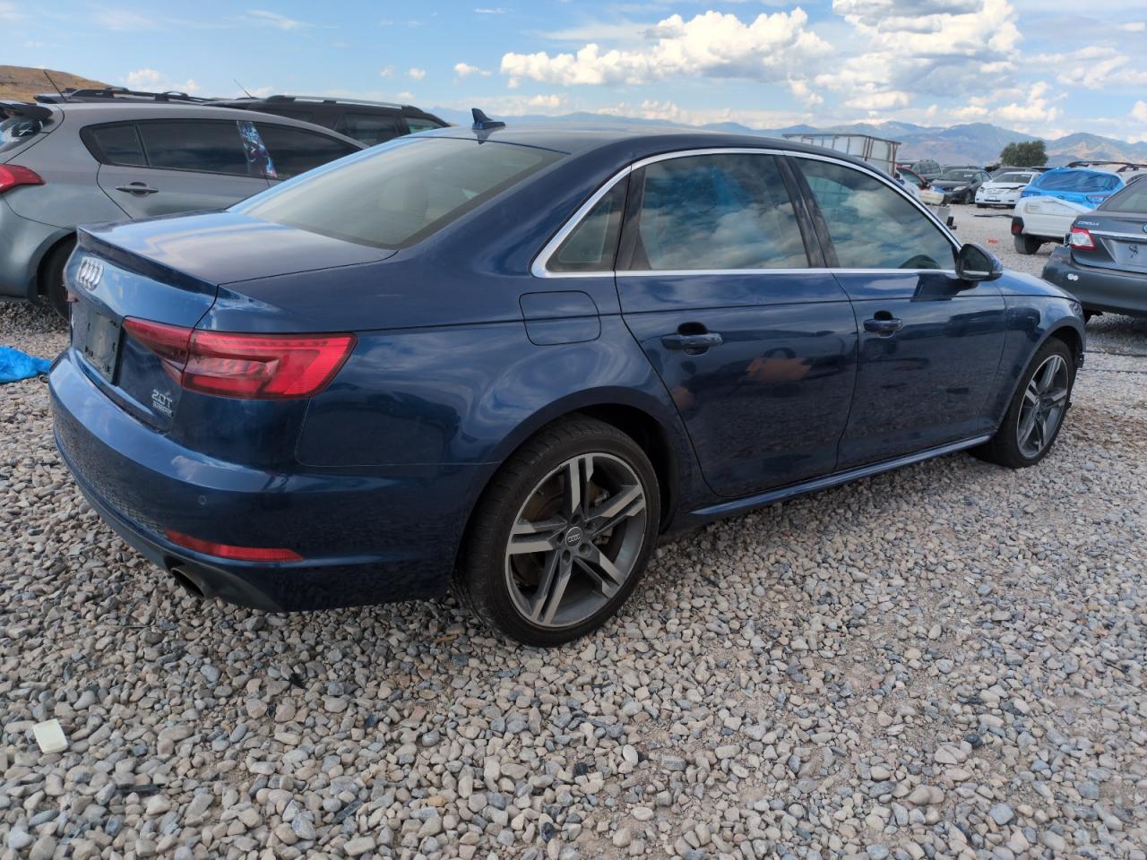 AUDI A4 PREMIUM PLUS