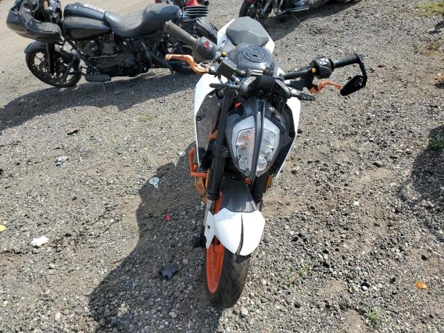 2019 KTM 390 DUKE MD2JPJ402KC209381