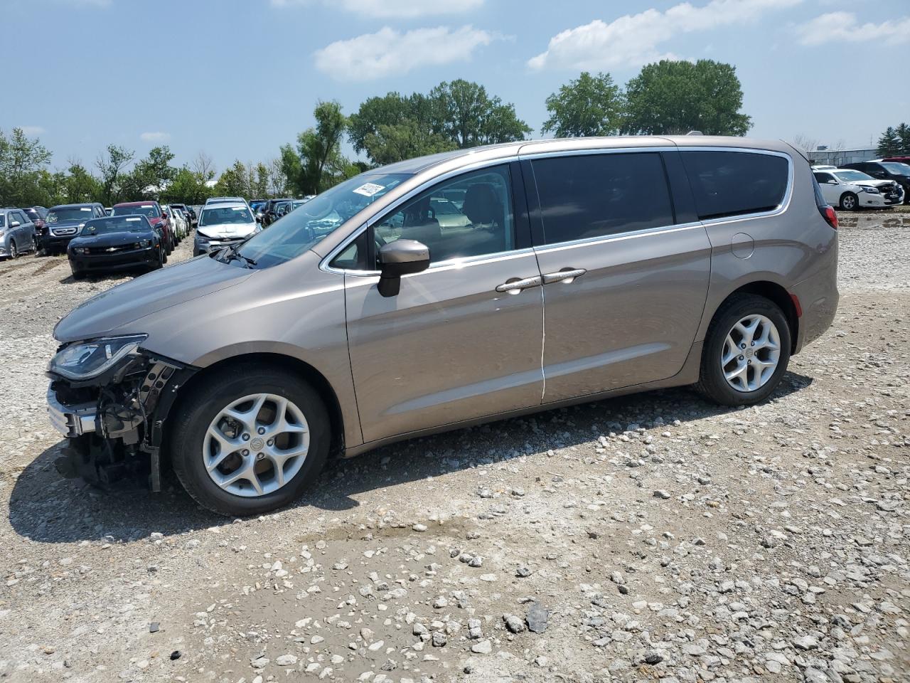 CHRYSLER PACIFICA TOURING L