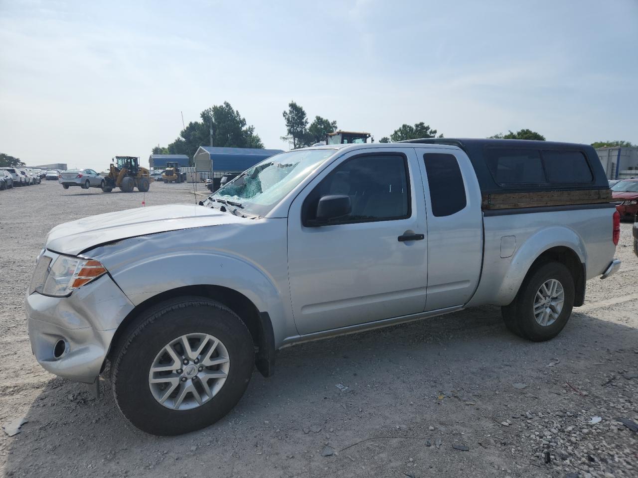 NISSAN FRONTIER SV