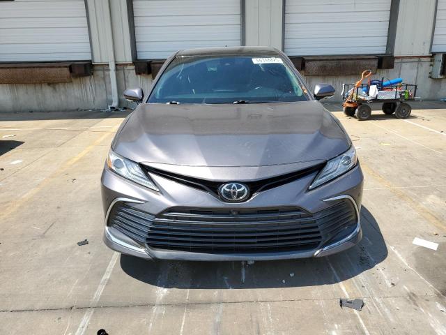 2021 TOYOTA CAMRY XLE 4T1F11BK7MU039688