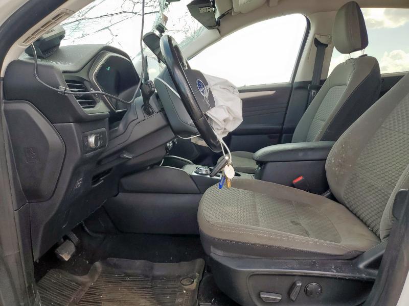 2021 FORD ESCAPE SE 1FMCU0G62MUB28682