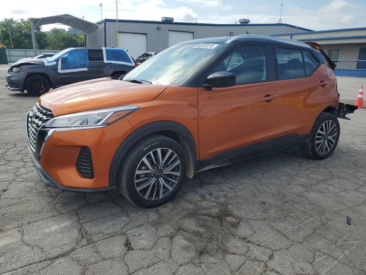 NISSAN KICKS SV