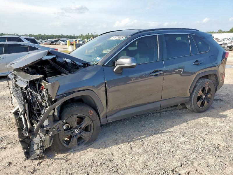 2020 TOYOTA RAV4 XLE - 2T3W1RFV7LW079732