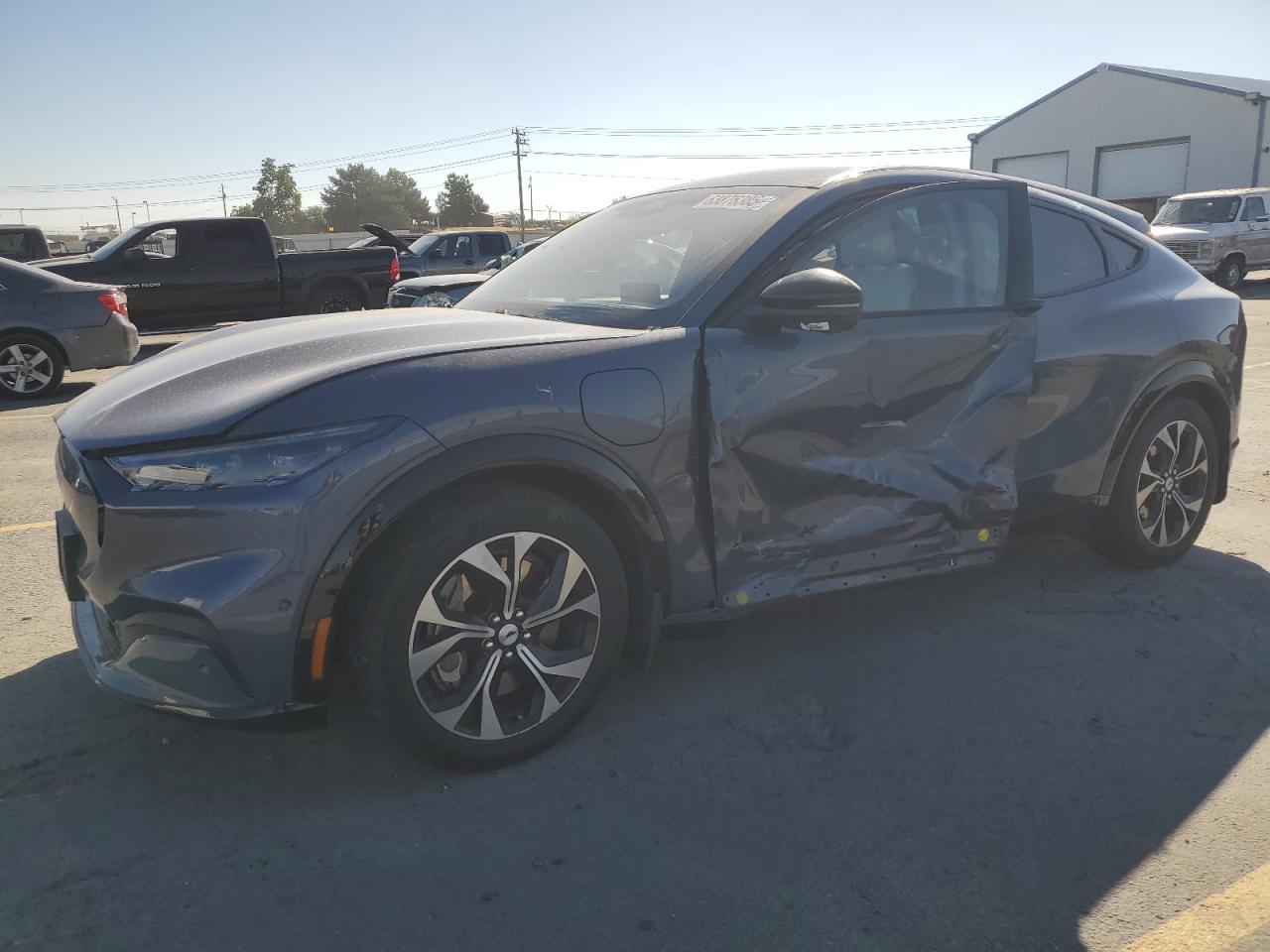 FORD MUSTANG PREMIUM