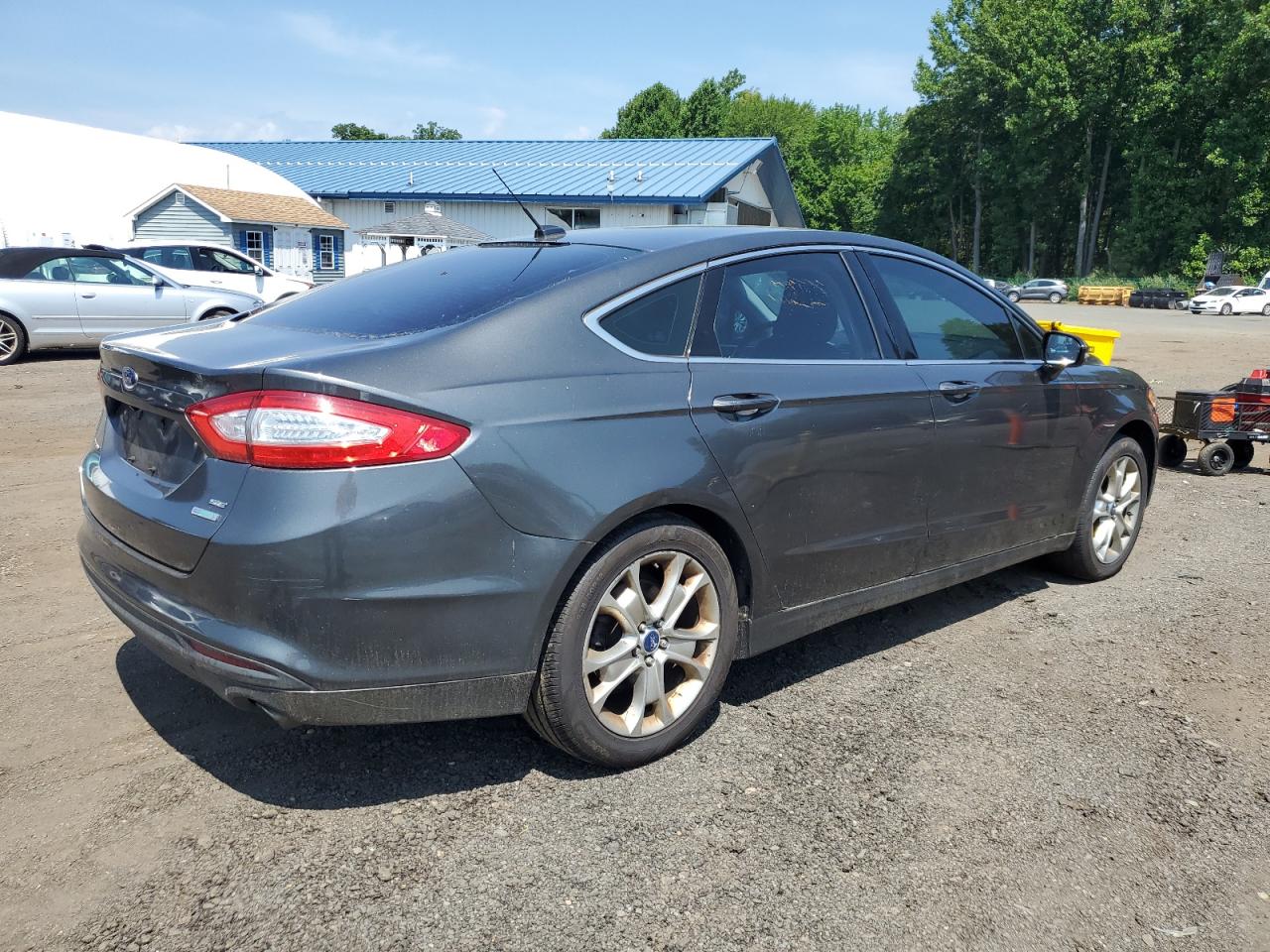 FORD FUSION SE