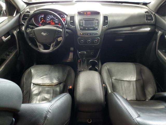 2015 KIA SORENTO LX 5XYKTCA65FG616137