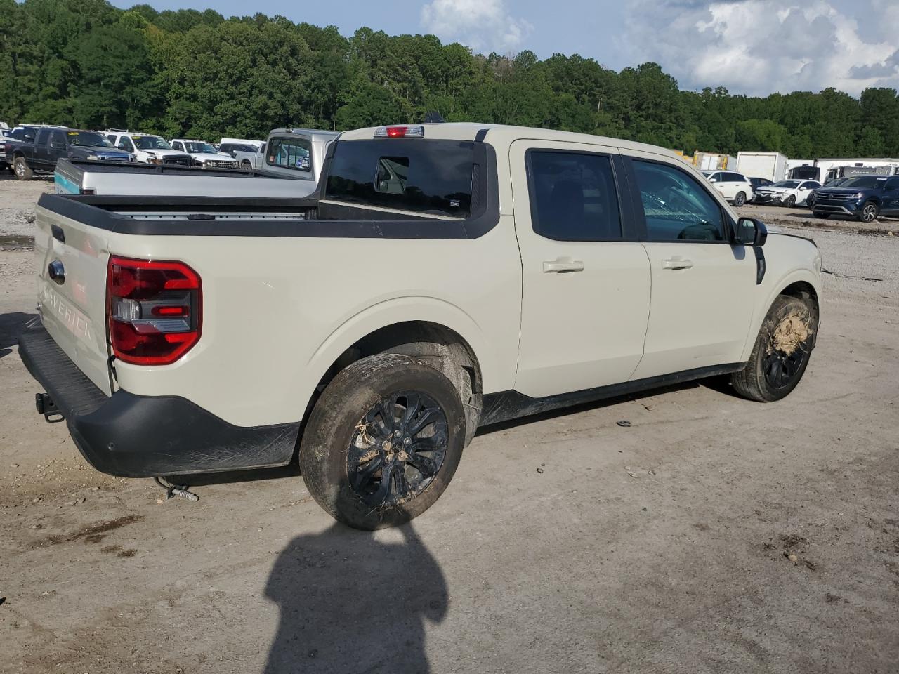 FORD MAVERICK LARIAT