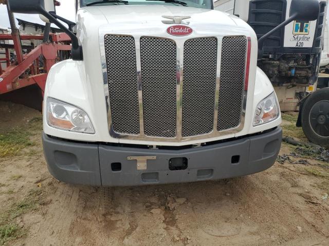 2018 PETERBILT TRACTOR 579 #3261214933