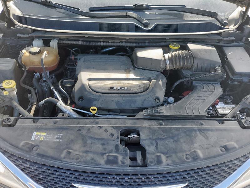 2017 CHRYSLER PACIFICA T 2C4RC1BG5HR770811