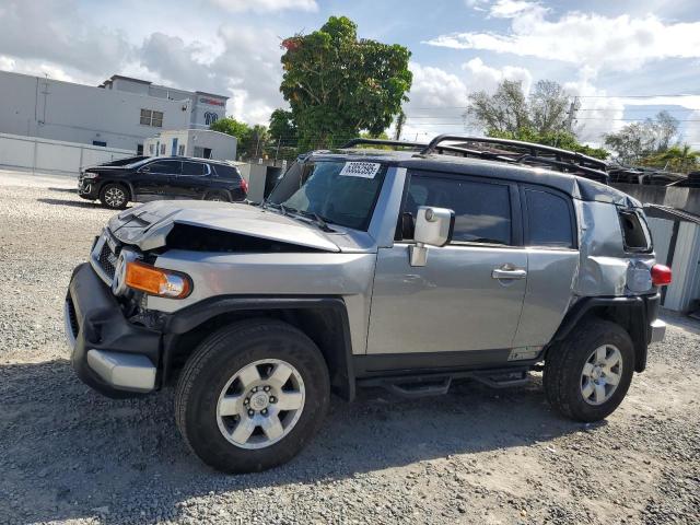 2010 TOYOTA FJ CRUISER - JTEBU4BF0AK093366