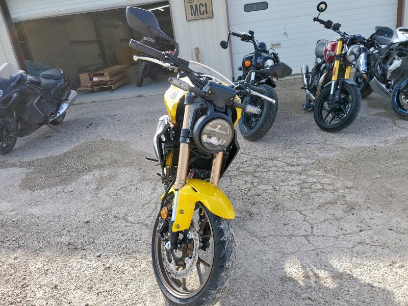 2025 HONDA CBF300 NA MLHNC5553S5500039