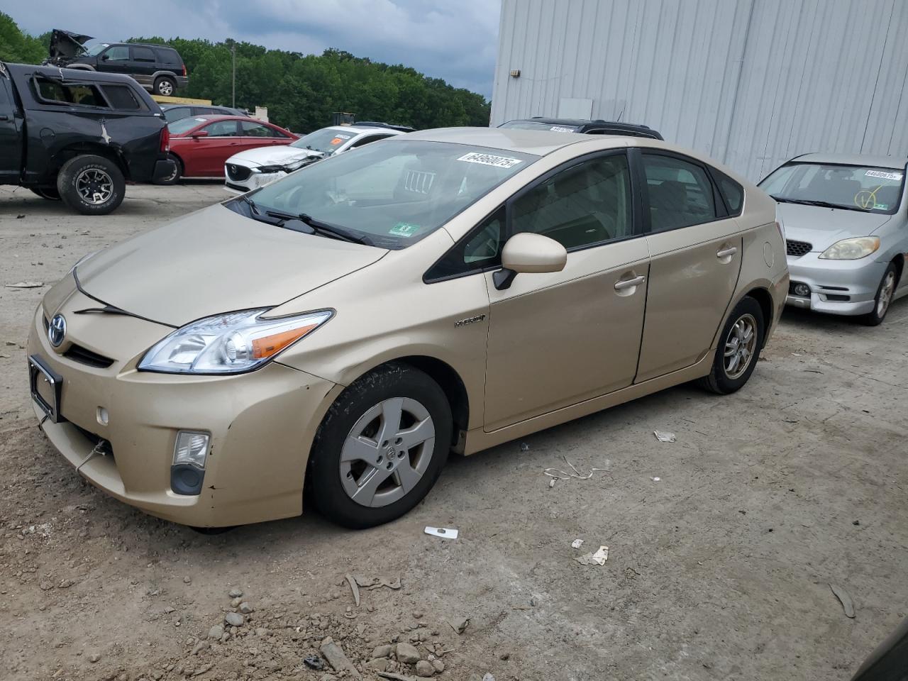 TOYOTA PRIUS