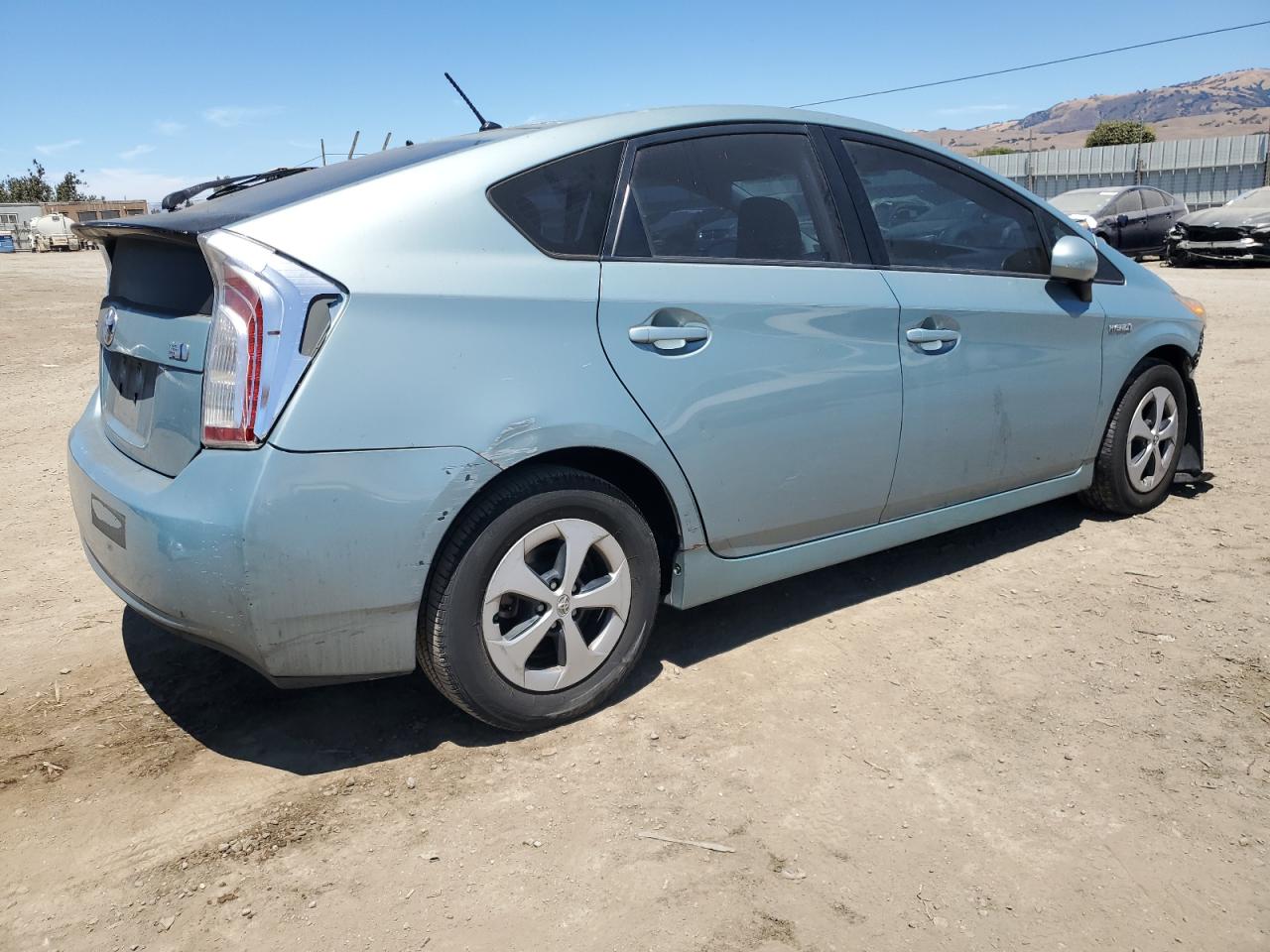 TOYOTA PRIUS