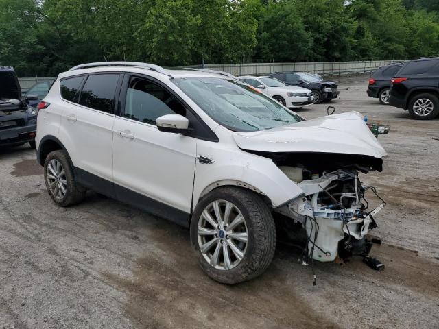 2018 FORD ESCAPE TIT 1FMCU9J90JUB39117