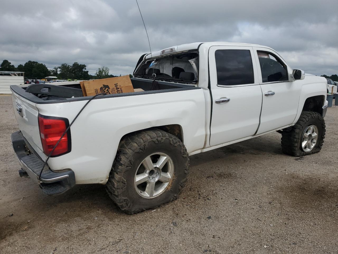 CHEVROLET SILVERADO C1500 LT