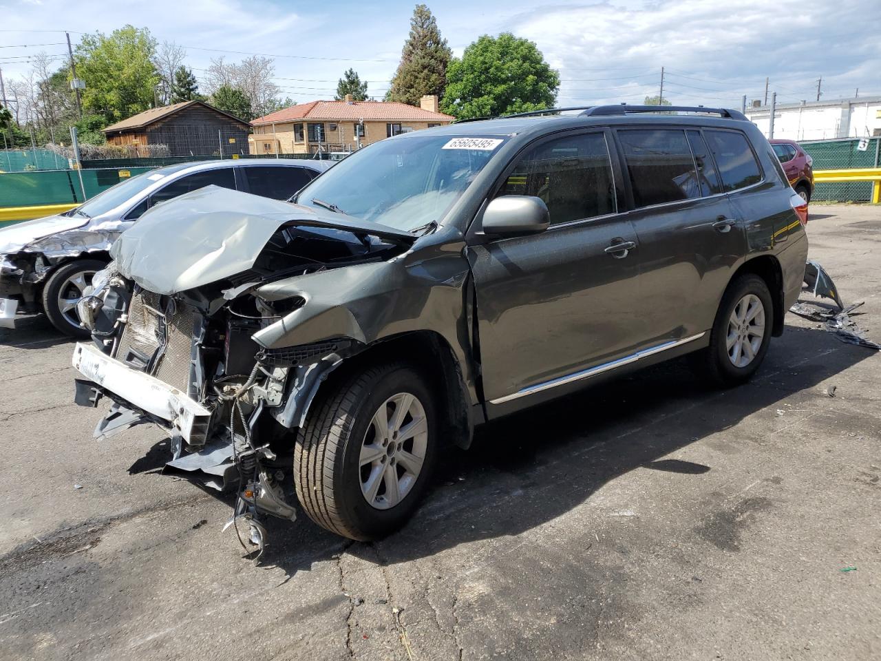 TOYOTA HIGHLANDER BASE