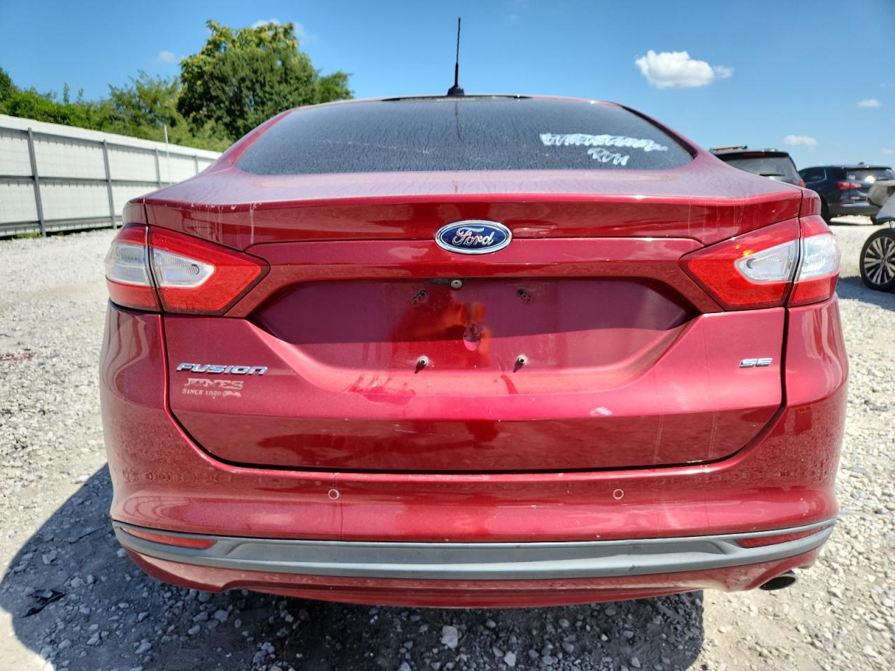 FORD FUSION SE