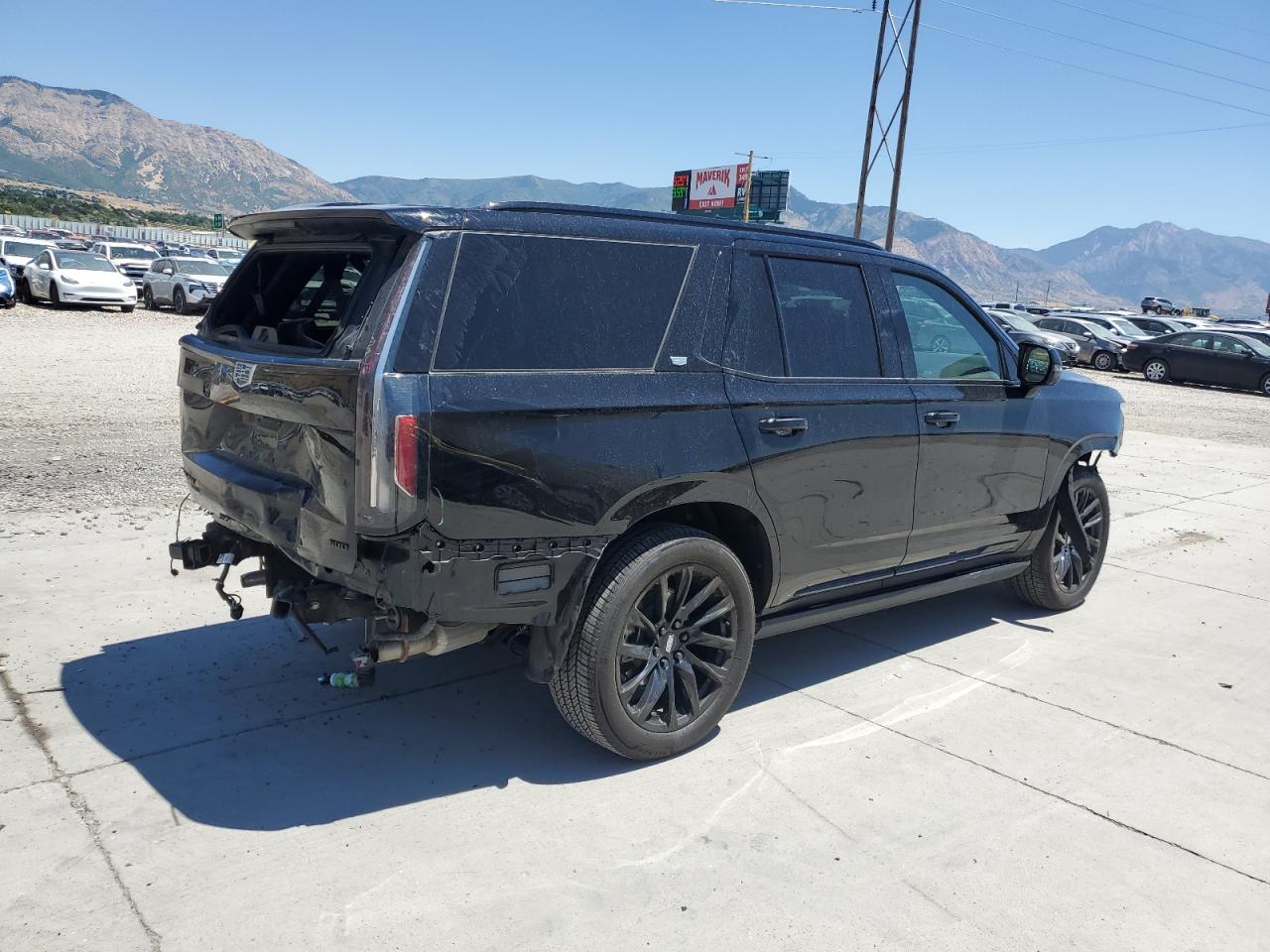 CADILLAC ESCALADE SPORT