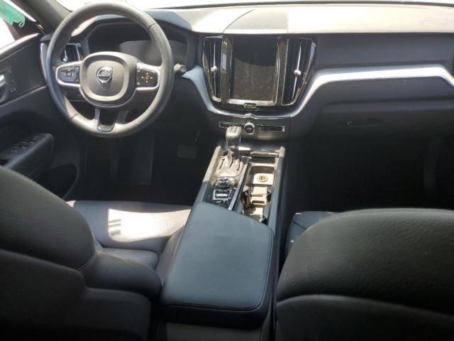 2020 VOLVO XC60 T5 MO YV4102RK7L1550120