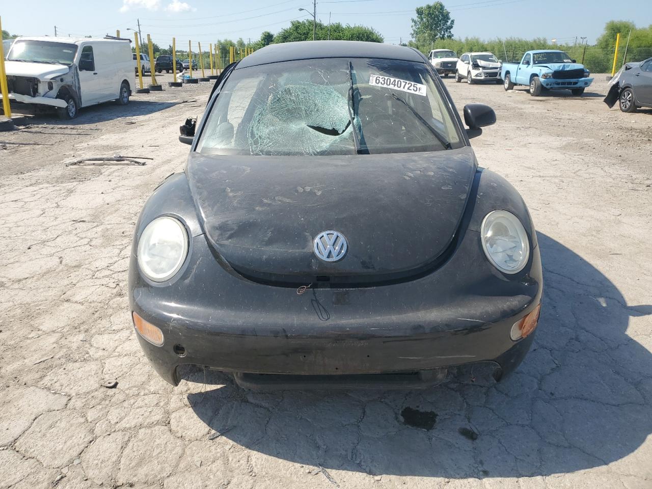 Lot #3230506871 1998 VOLKSWAGEN NEW BEETLE