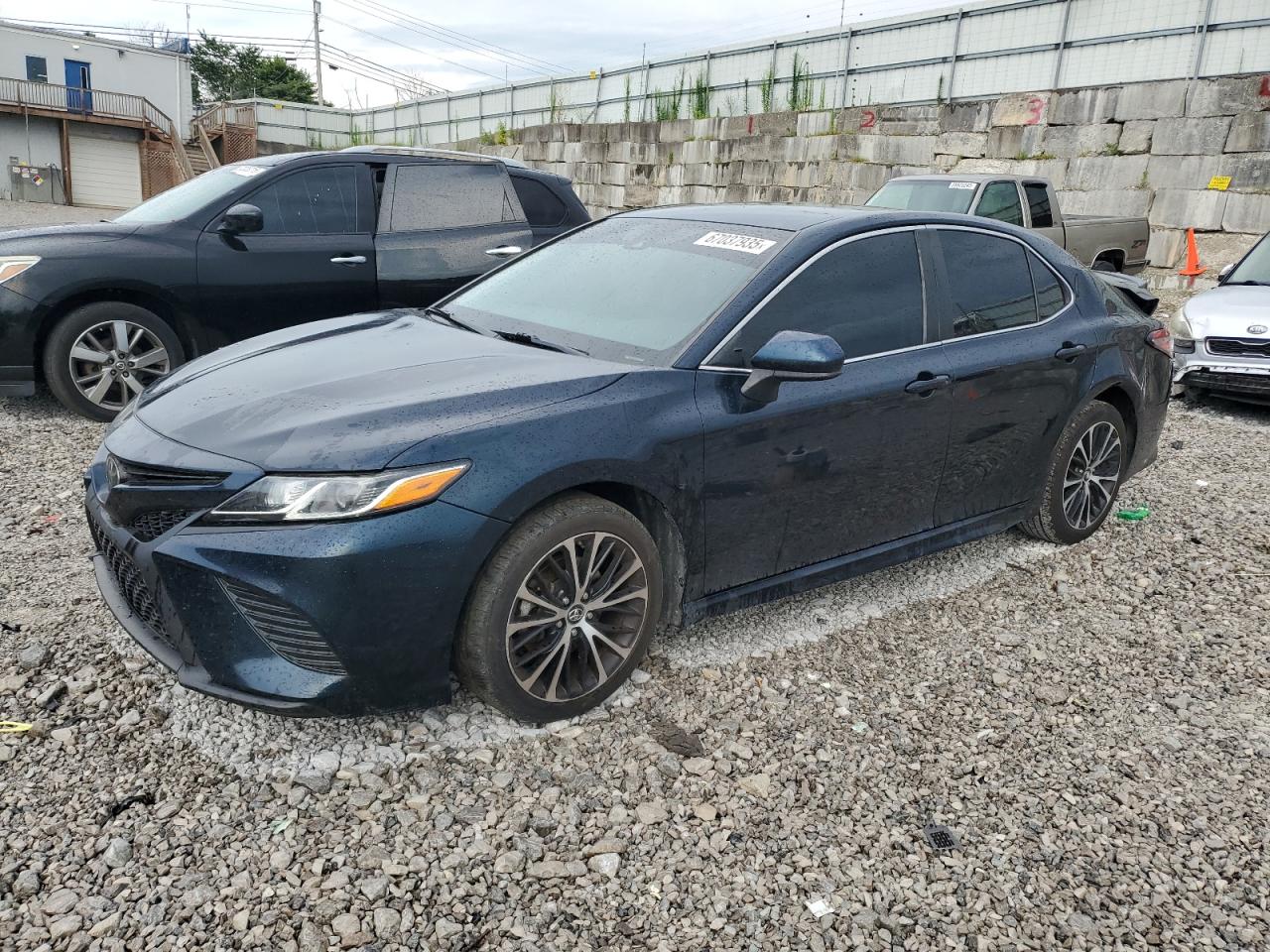 TOYOTA CAMRY L