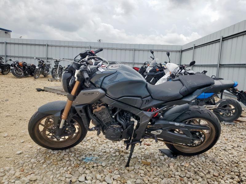 2023 HONDA CB650 RA MLHRH0257P5400091