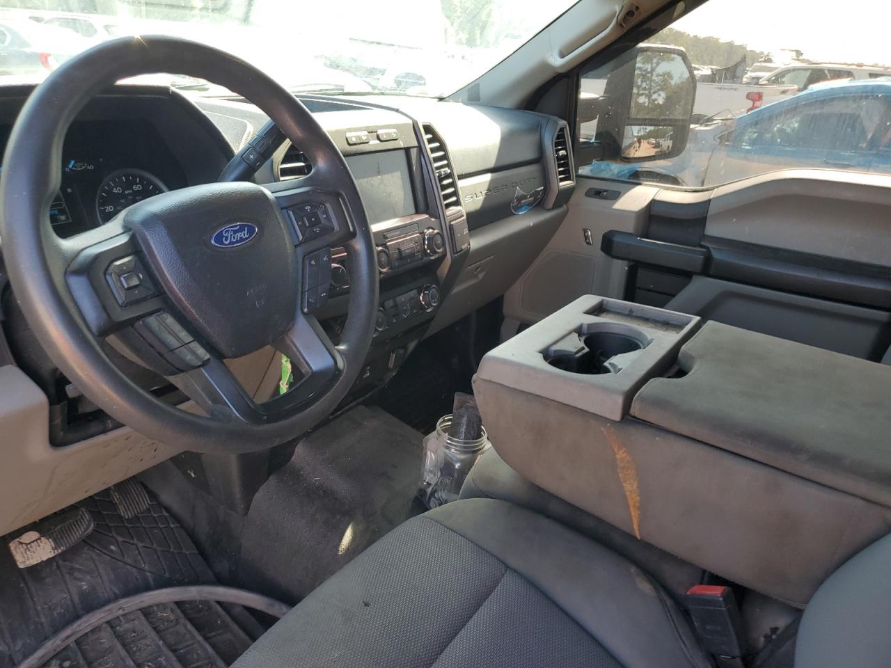 FORD F-250 SUPER DUTY