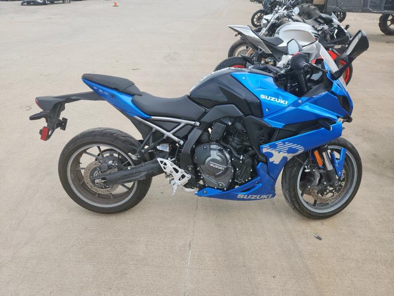 2024 SUZUKI GSX800 F JS1EM13B4R7101330