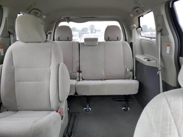 2019 TOYOTA SIENNA LE 5TDKZ3DC2KS004815