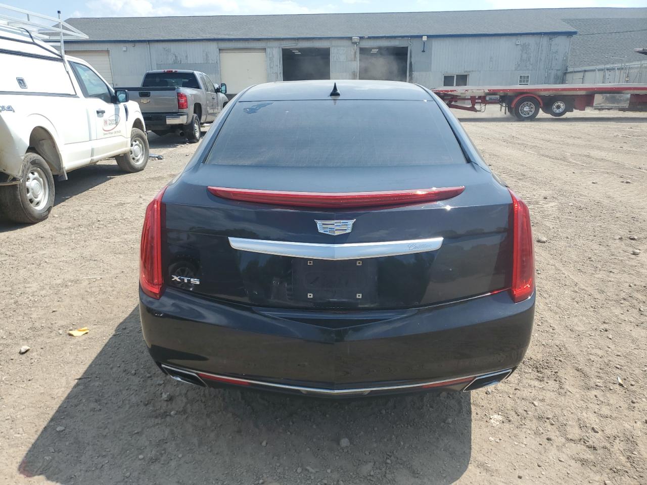 CADILLAC XTS LUXURY COLLECTION