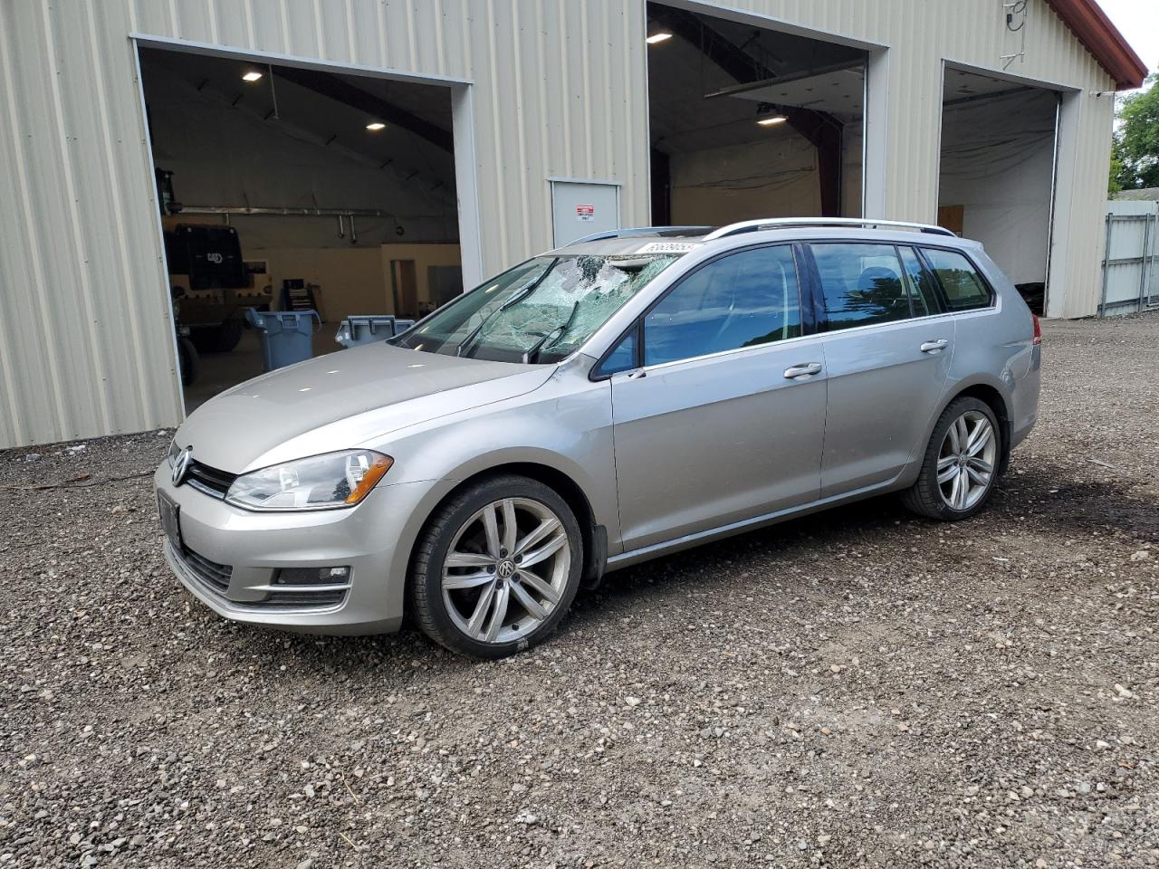 VOLKSWAGEN GOLF SPORTSVAN S