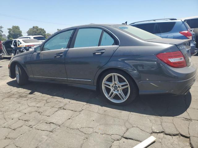 2013 MERCEDES-BENZ C 250 - WDDGF4HB1DA766142