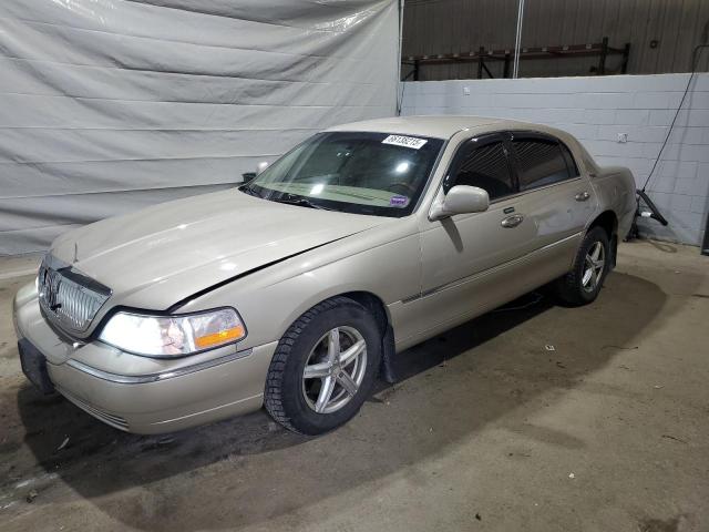LINCOLN TOWN CAR SIGNATURE LIMITED
