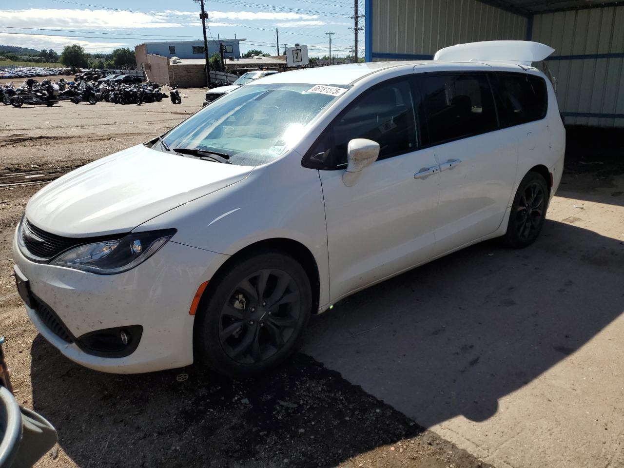 CHRYSLER PACIFICA TOURING PLUS