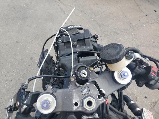 2008 HONDA CBR600 RR JH2PC400X8M102110