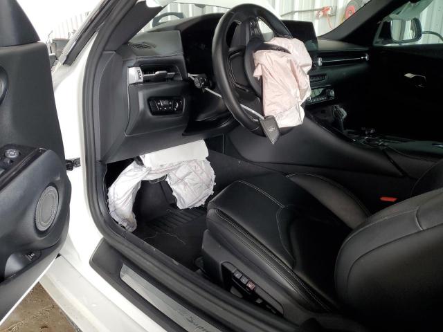 2021 TOYOTA SUPRA BASE WZ1DB0C04MW035670
