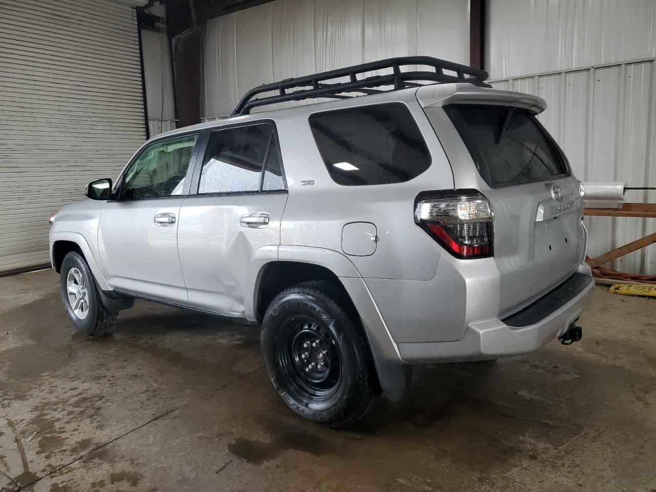 TOYOTA 4RUNNER SR5/SR5 PREMIUM