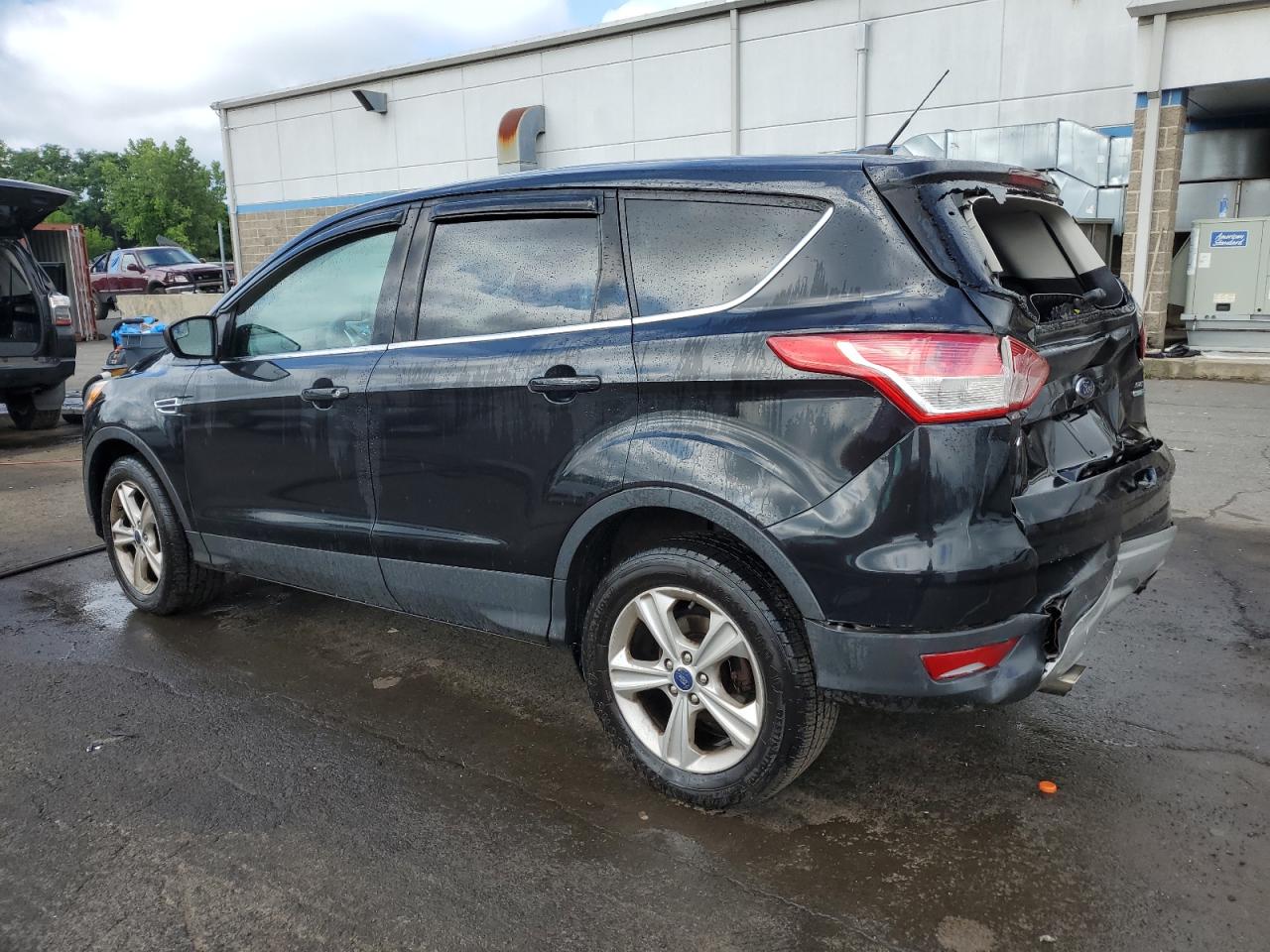 FORD ESCAPE SE