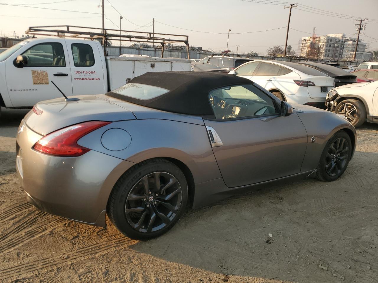 NISSAN 370Z BASE