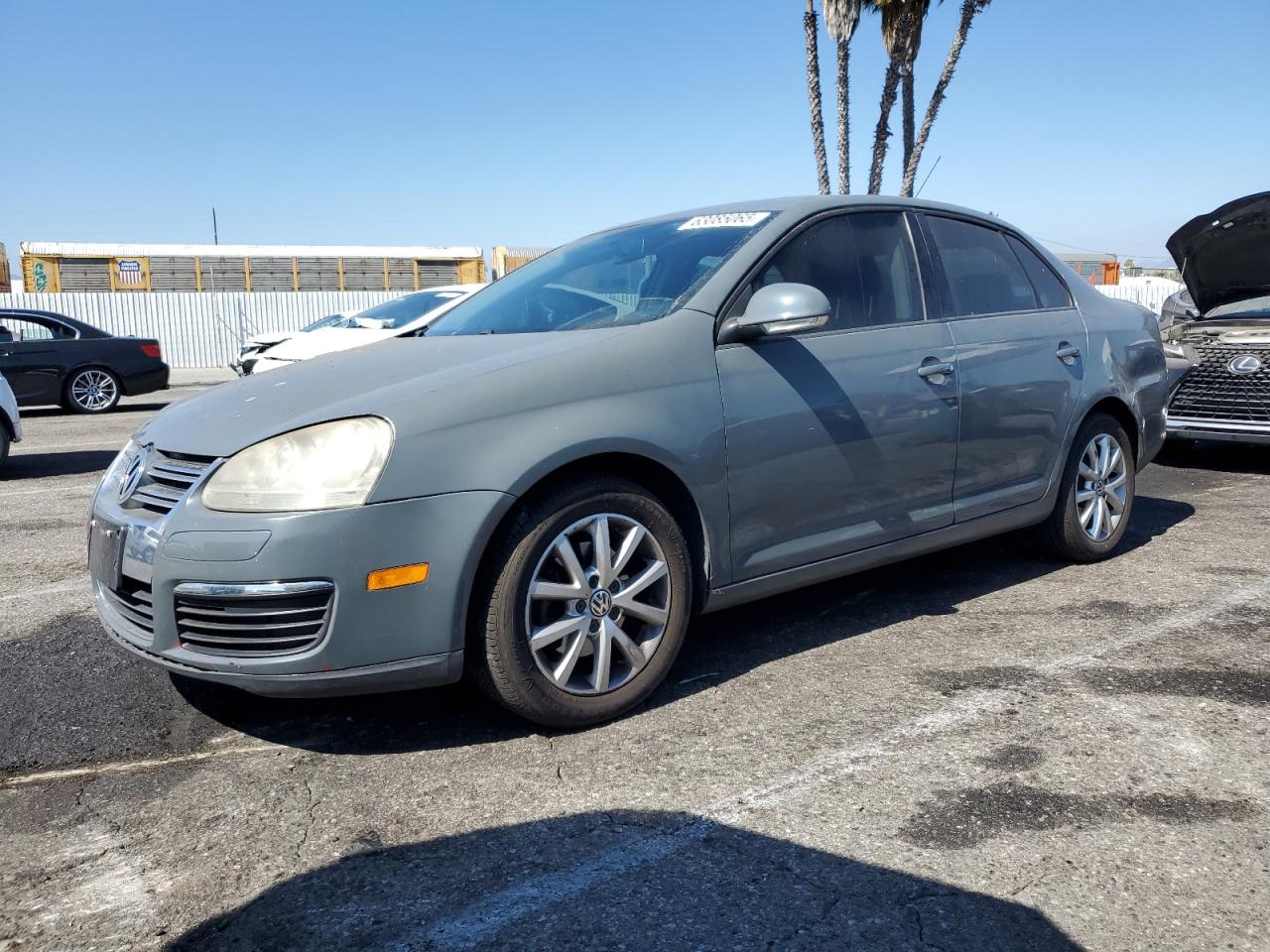 VOLKSWAGEN JETTA SE