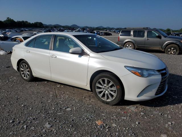 Vin: 4t1bf1fk1hu344572, lot: 63072755, toyota camry le 20174
